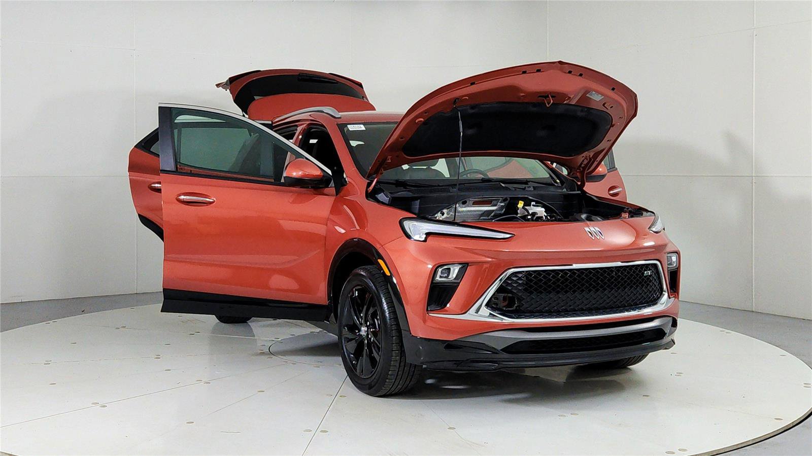 Used 2024 Buick Encore GX Sport Touring w/ Comfort Package image 9