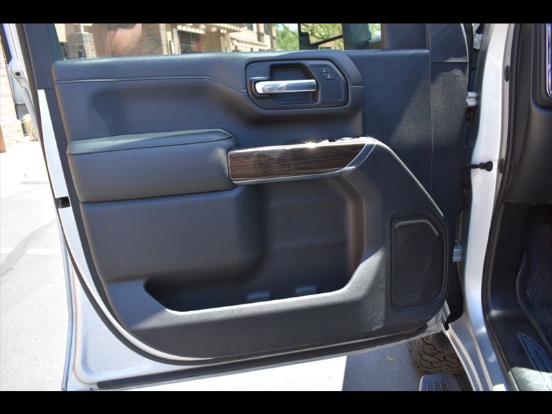 Used 2021 GMC Sierra 2500 SLE w/ SLE Convenience Package AWD/4WD image 17
