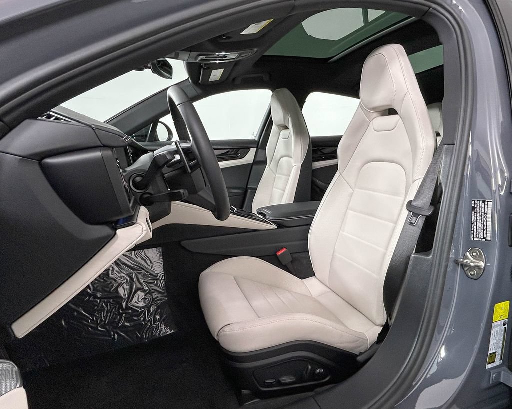 New 2026 Porsche Panamera 4 AWD/4WD image 5