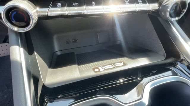 New 2026 Chevrolet Traverse LT w/ LPO, Floor Liner Package FWD image 16