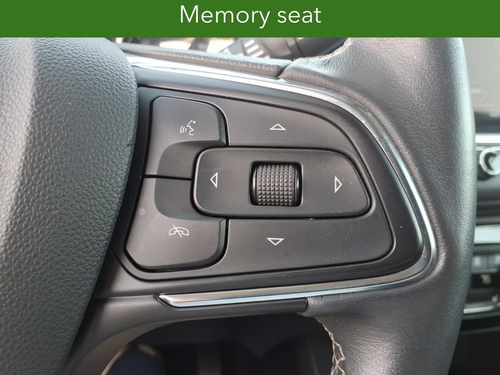 Certified 2023 Buick Encore GX Essence w/ Experience Buick Package AWD/4WD image 32