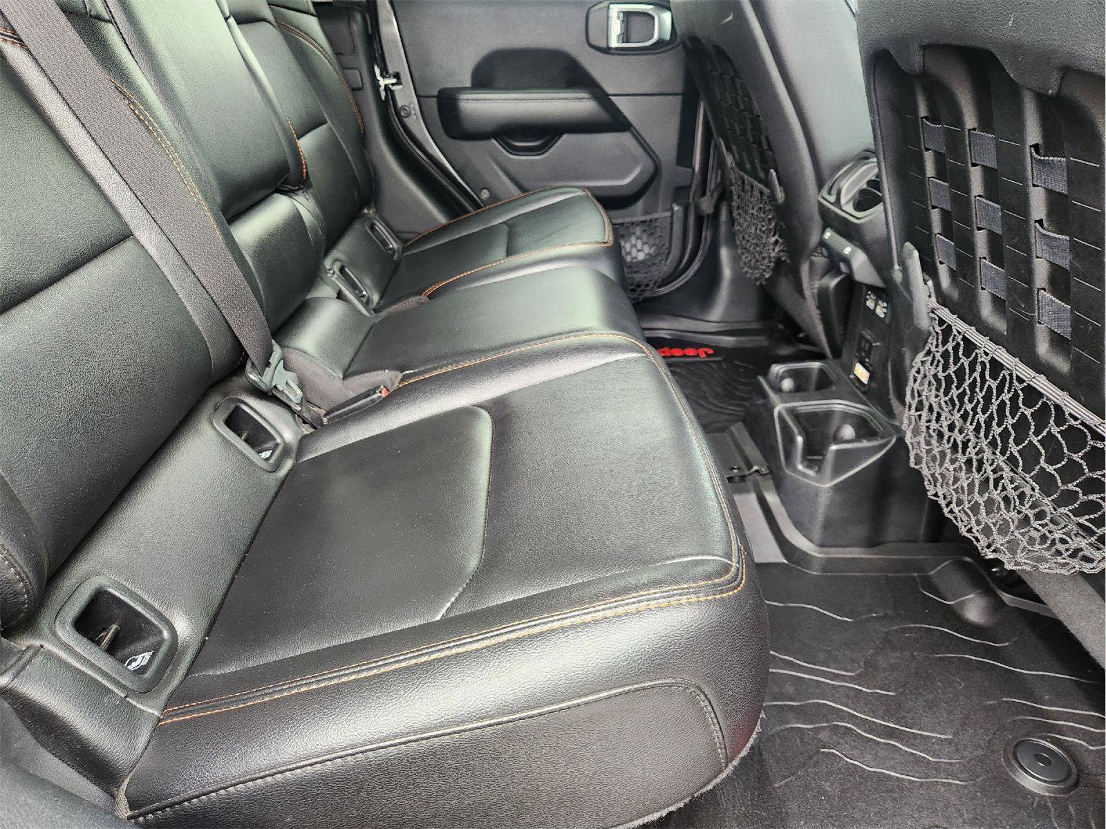 Used 2021 Jeep Gladiator Mojave AWD/4WD image 32