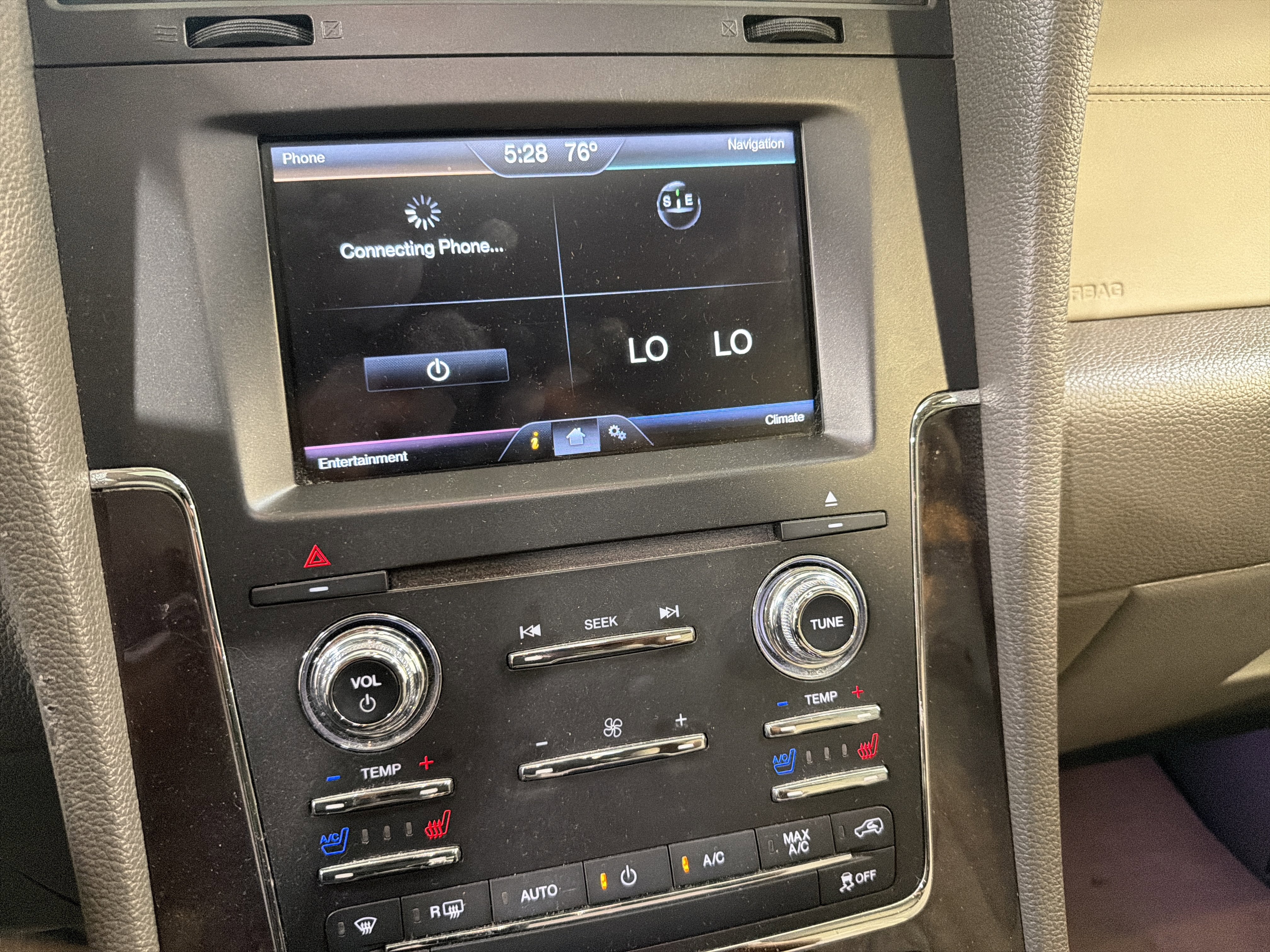 Used 2015 Lincoln Navigator 2WD image 19