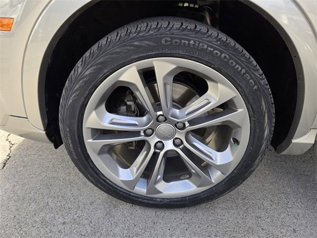 Used 2016 Audi Q3 2.0T Premium Plus w/ Technology Package image 8