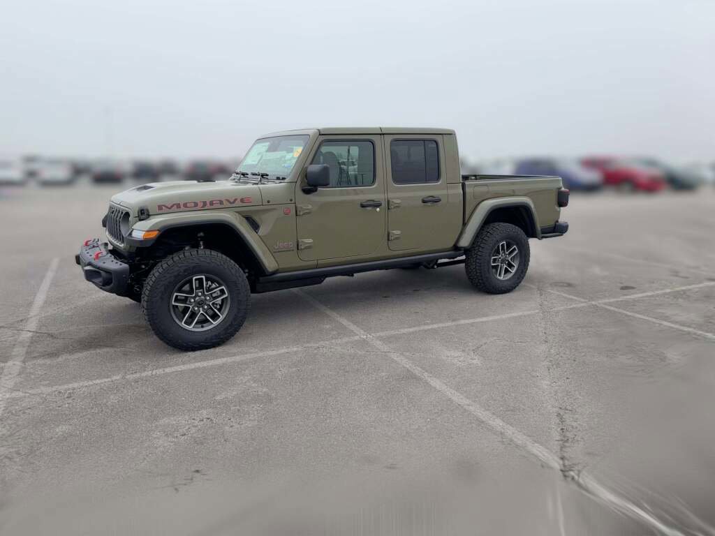 New 2026 Jeep Gladiator Mojave image 5