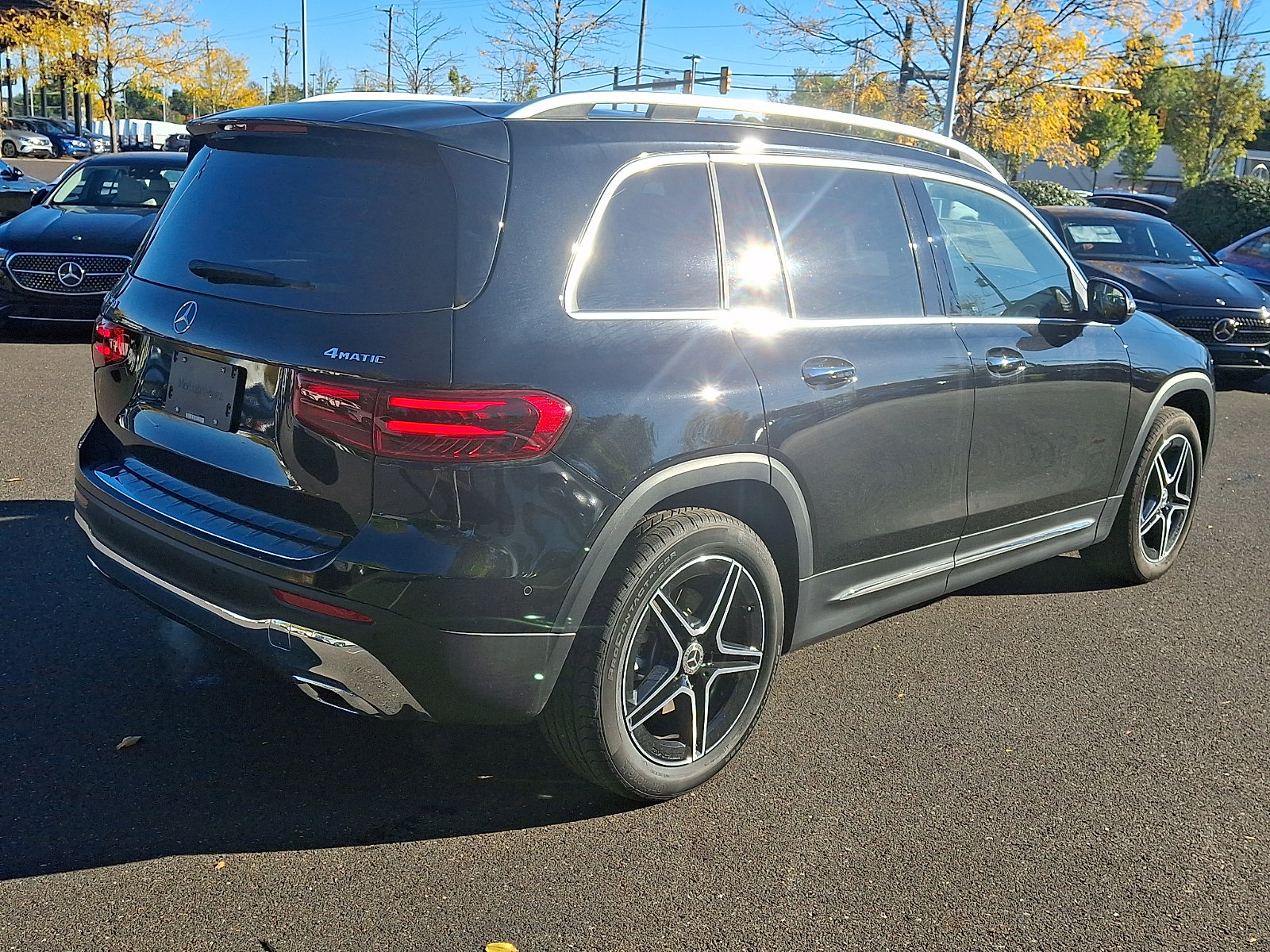New 2026 Mercedes-Benz GLB 250 4MATIC image 6