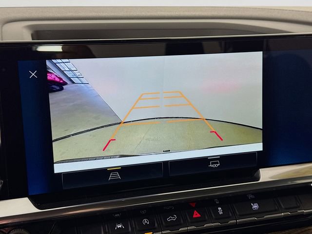 Used 2025 Chevrolet Silverado 1500 LT image 16