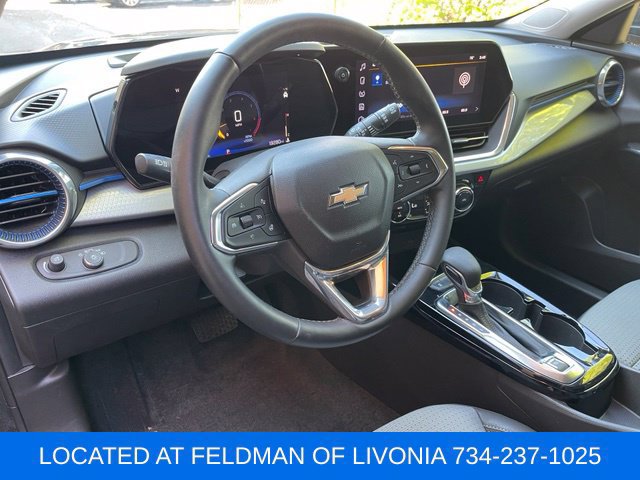 Certified 2024 Chevrolet Trax LT w/ Driver Confidence Package FWD image 10