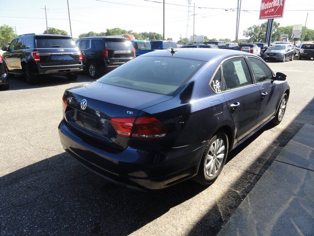 Used 2014 Volkswagen Passat 1.8T FWD image 5