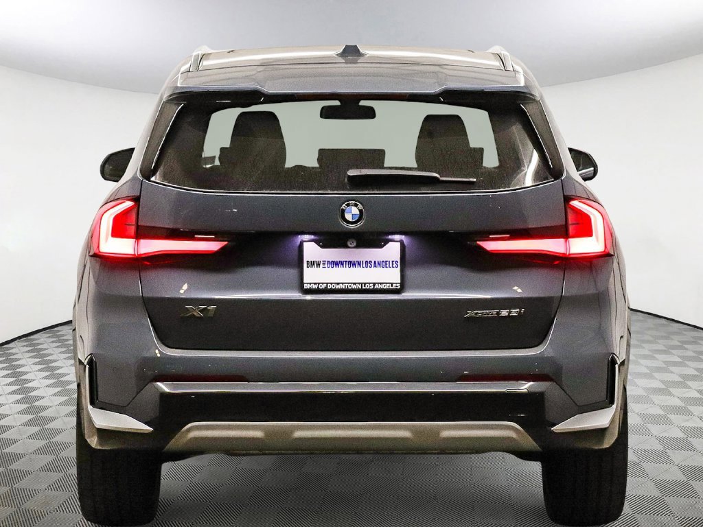 New 2027 BMW X1 xDrive28i AWD/4WD image 5