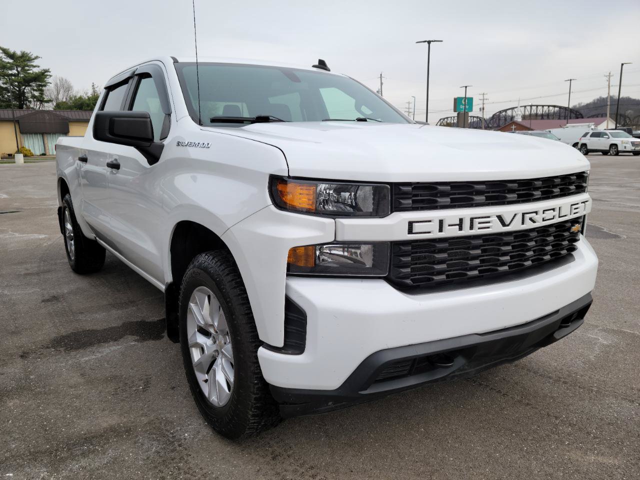 Used 2019 Chevrolet Silverado 1500 Custom AWD/4WD image 3
