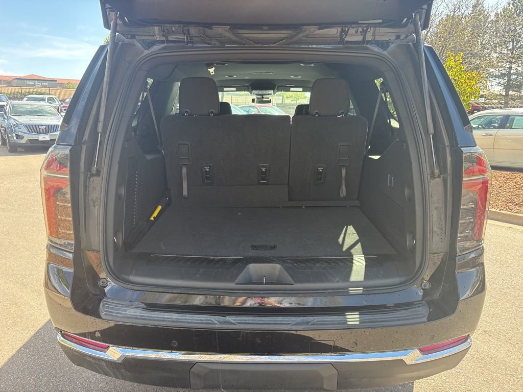 Used 2025 Chevrolet Suburban LS w/ Max Trailering Package AWD/4WD image 20