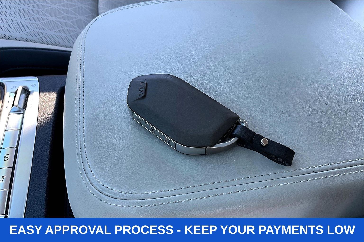 Used 2025 Kia Carnival SX image 46