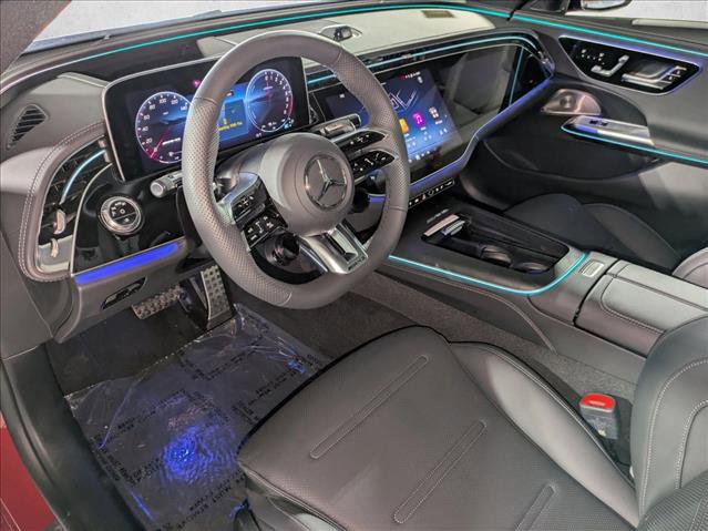 New 2026 Mercedes-Benz E 53 AMG e 4MATIC Sedan image 3