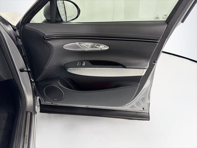 Used 2024 Genesis GV70 2.5T w/ Sport Prestige Package AWD/4WD image 26