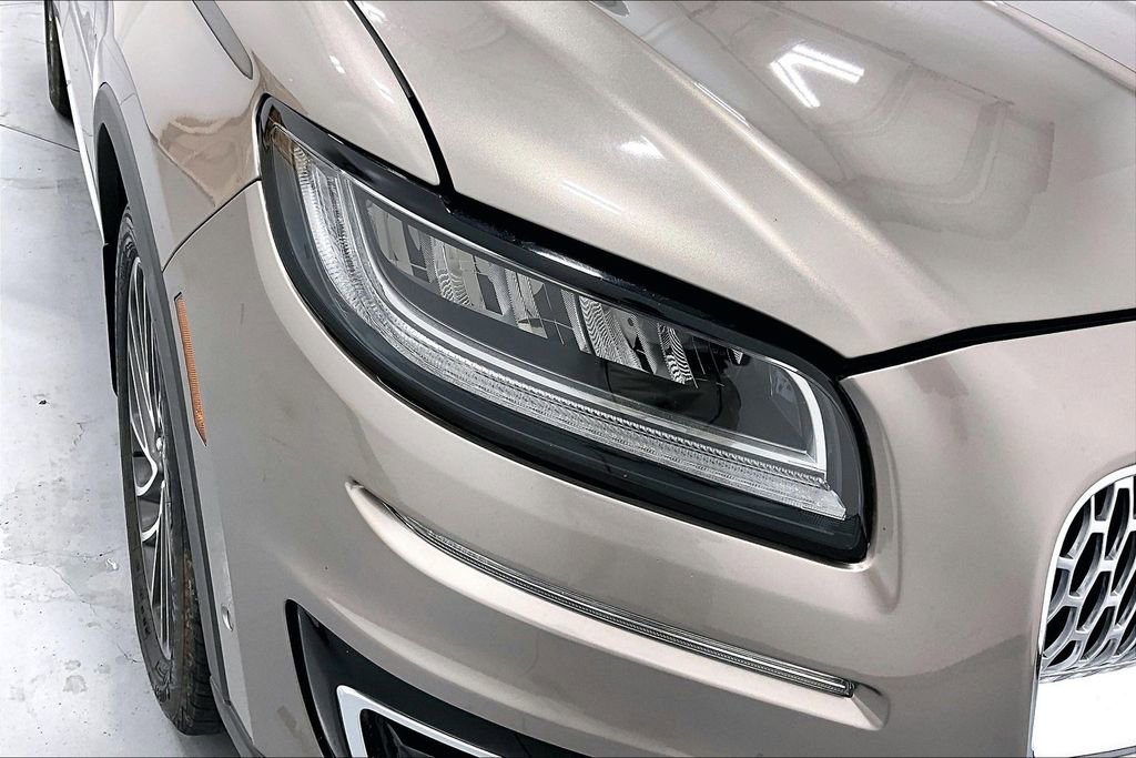Used 2020 Lincoln Nautilus Reserve w/ Equipment Group 201A FWD image 37
