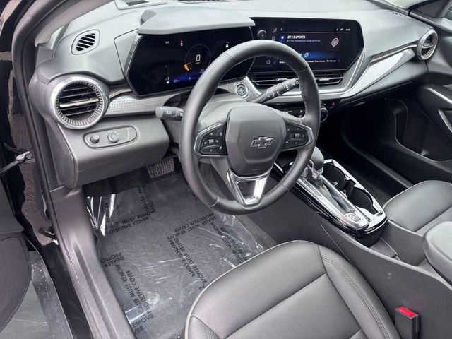 Used 2025 Chevrolet Trax ACTIV w/ Driver Confidence Package FWD image 9