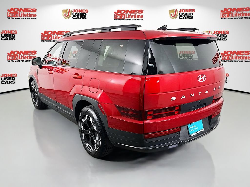 Used 2025 Hyundai Santa Fe SEL image 2