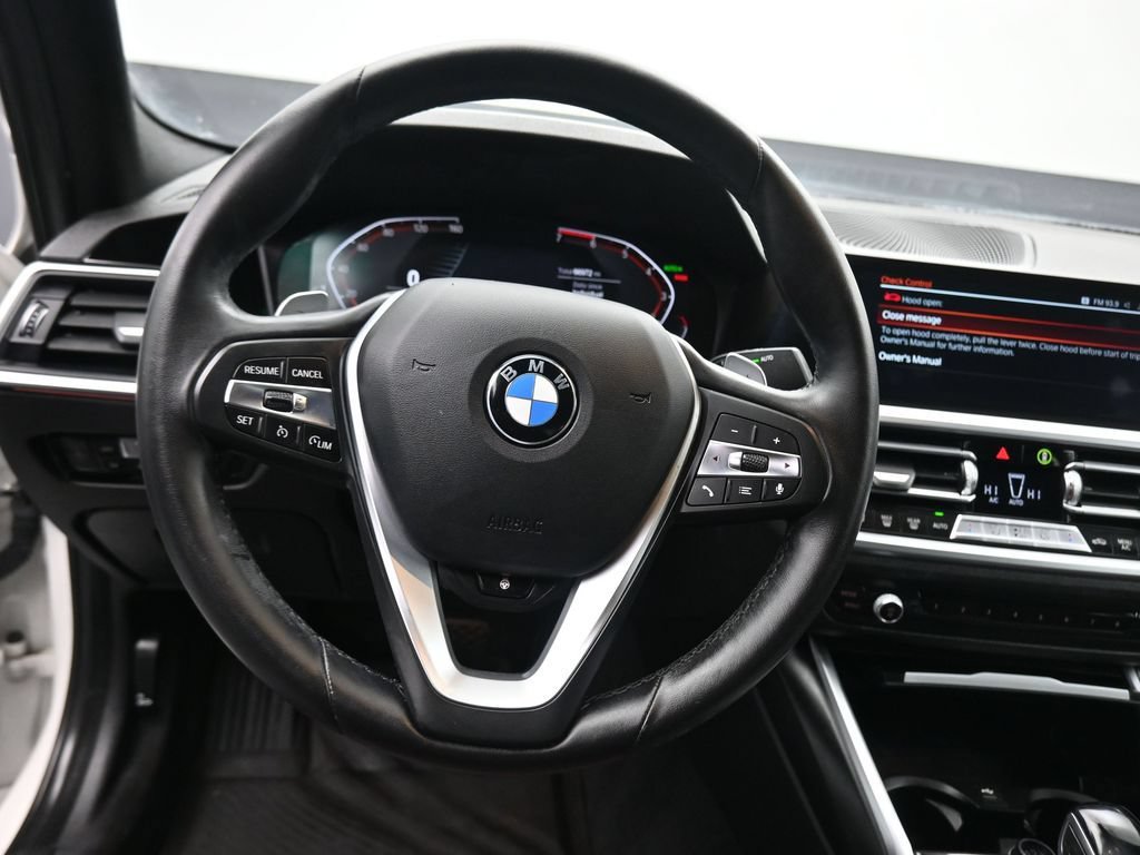 Used 2019 BMW 330i xDrive Sedan w/ Convenience Package AWD/4WD image 15