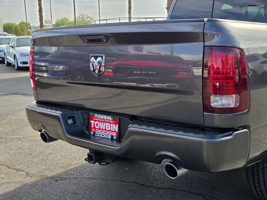 Used 2017 RAM 1500 Sport RWD image 5