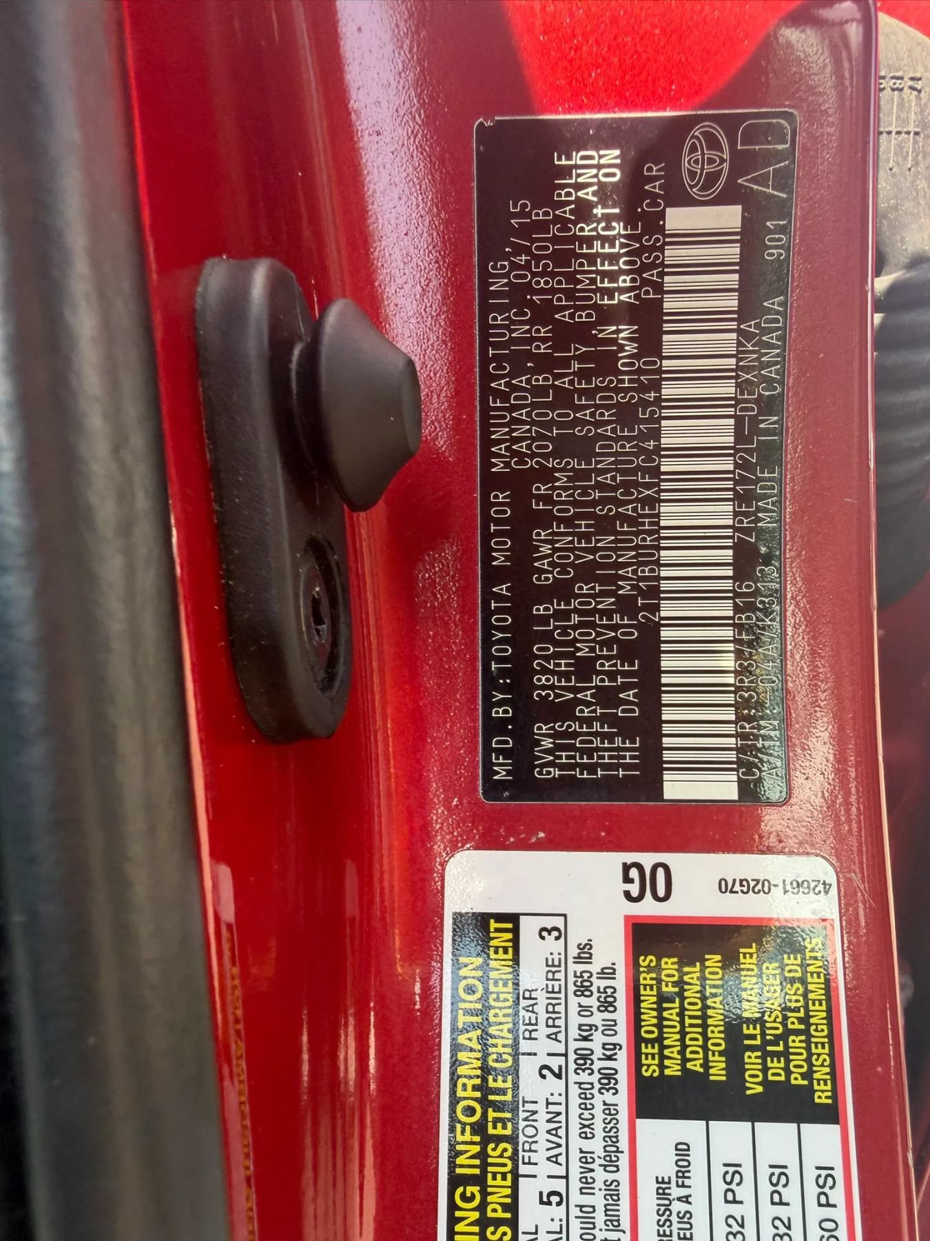 Used 2015 Toyota Corolla LE FWD image 32