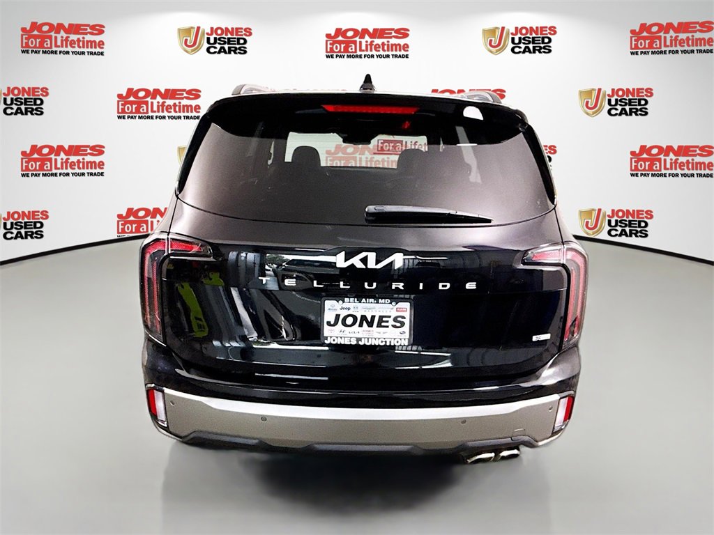 Used 2023 Kia Telluride EX X-Line image 16
