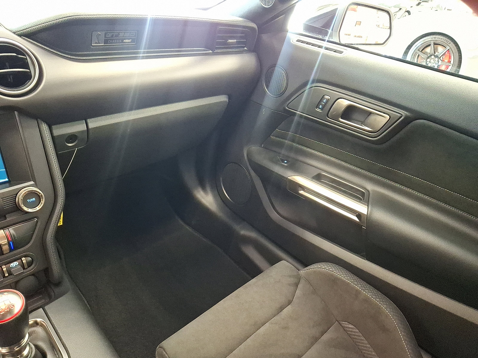 Used 2017 Ford Mustang Shelby GT350 w/ Electronics Package image 16