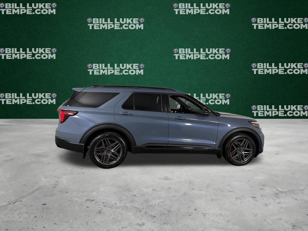 Used 2025 Ford Explorer ST AWD/4WD image 5