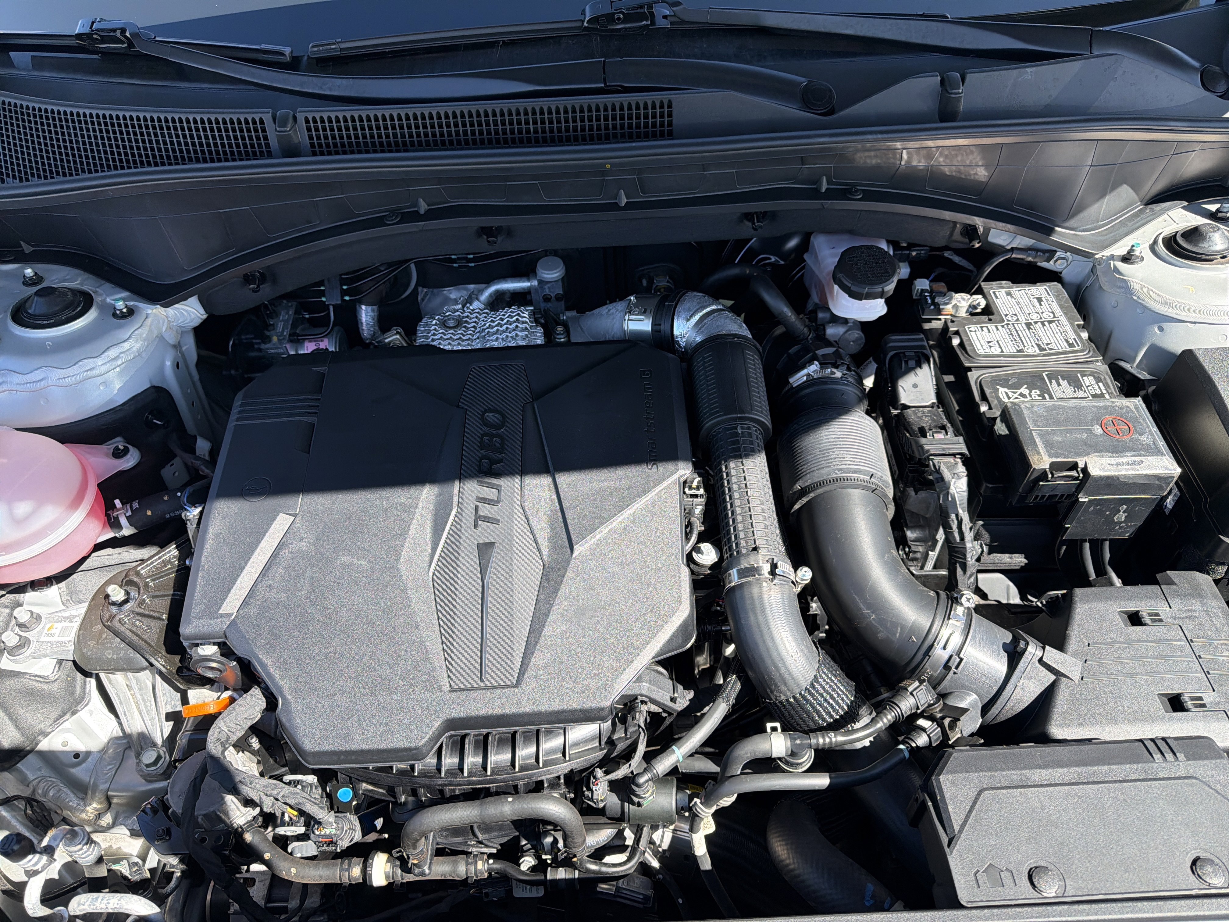 Used 2023 Hyundai Santa Fe Calligraphy w/ Cargo Package image 29