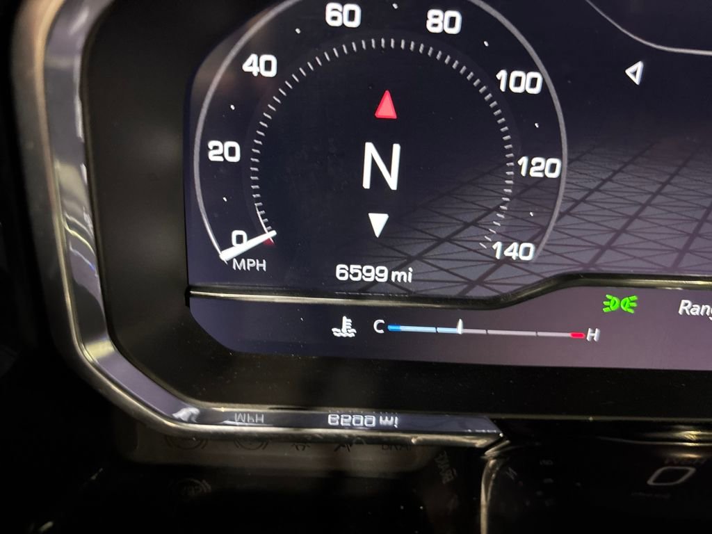 Used 2025 GMC Sierra 1500 Elevation image 16