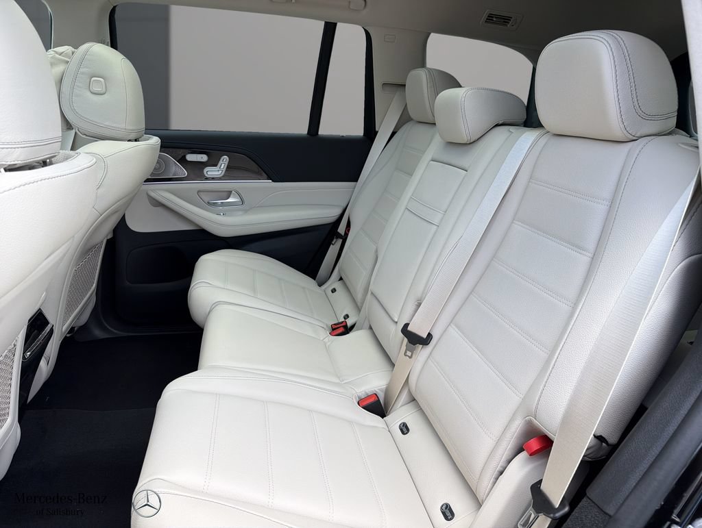 New 2026 Mercedes-Benz GLS 450 4MATIC image 15
