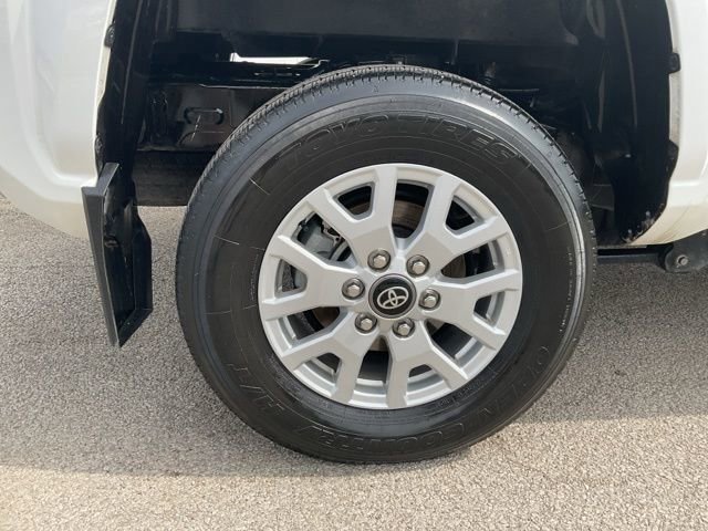 Used 2024 Toyota Tacoma SR5 image 10