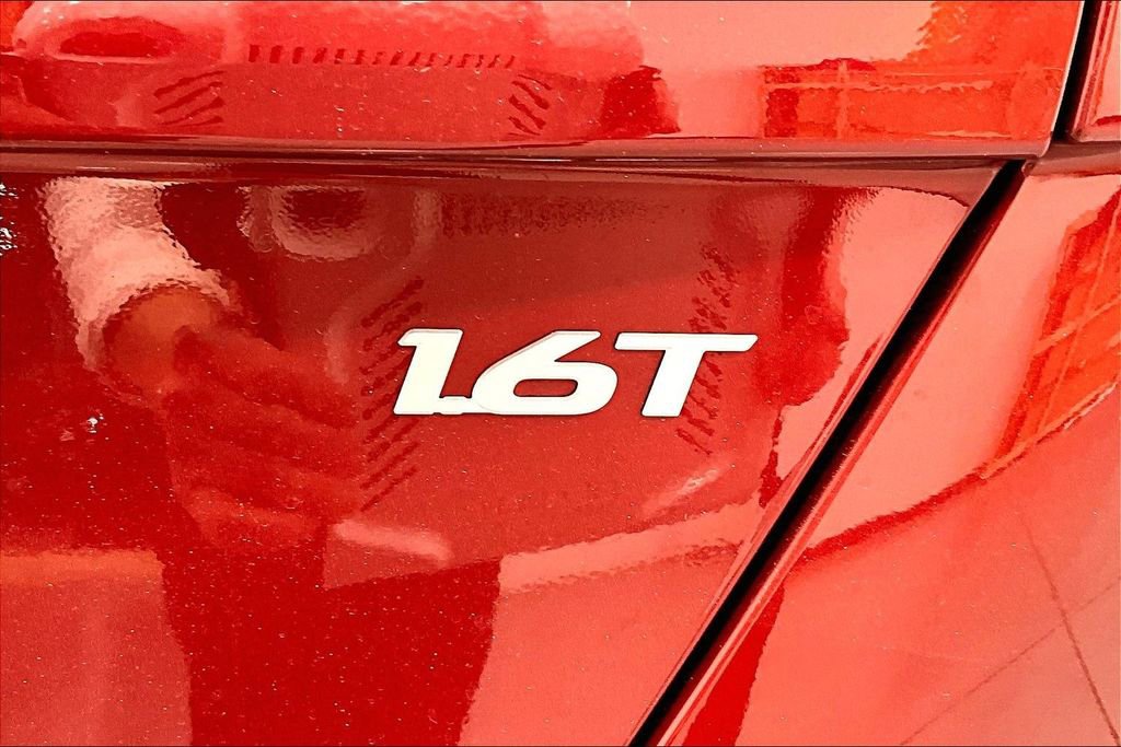 New 2026 Hyundai Kona SEL Premium FWD image 30