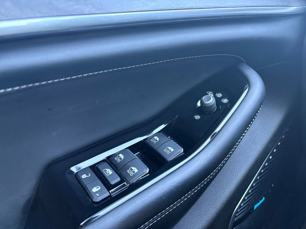 Used 2022 Jeep Grand Cherokee L Overland image 4