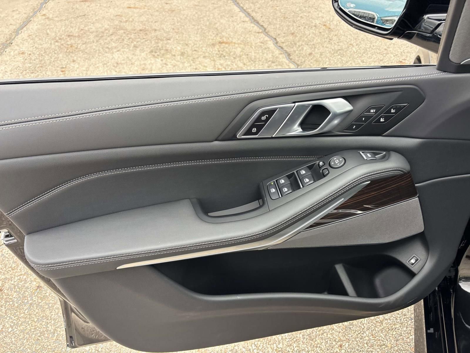 New 2026 BMW X5 xDrive50e AWD/4WD image 11