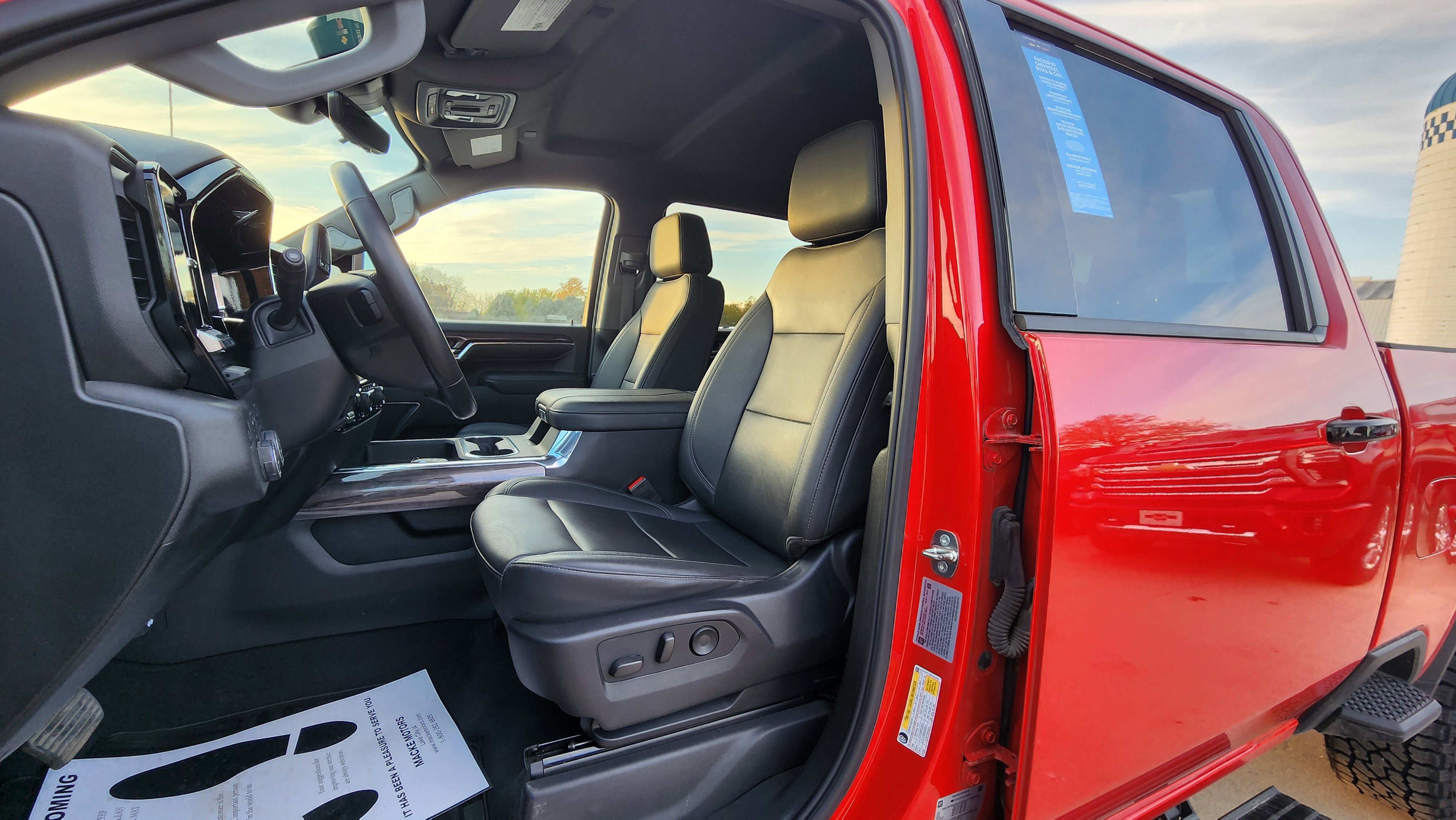 Certified 2024 Chevrolet Silverado 2500 LTZ w/ LTZ Plus Package image 12