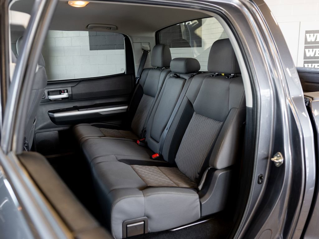 Used 2017 Toyota Tundra SR5 AWD/4WD image 14
