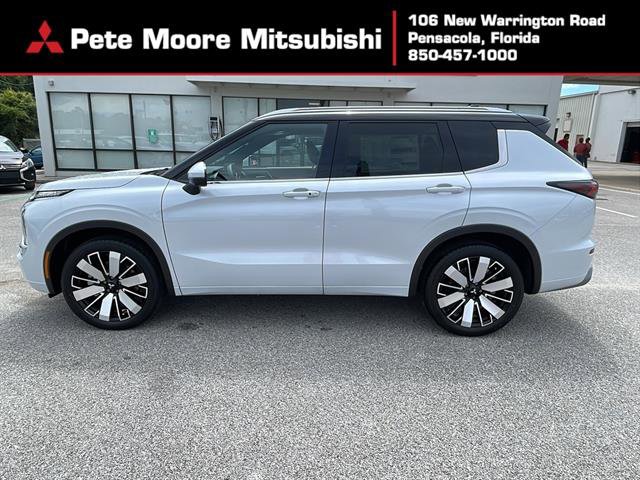 New 2025 Mitsubishi Outlander SEL