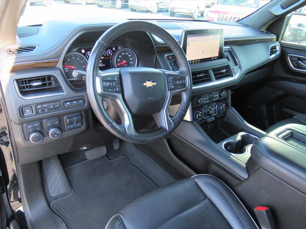 Used 2021 Chevrolet Tahoe Premier w/ Premium Package image 14