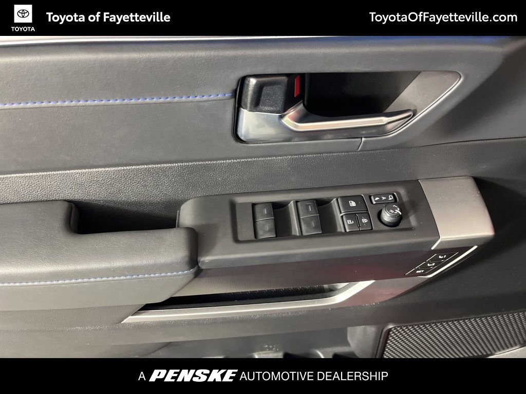 Used 2022 Toyota Tundra Platinum AWD/4WD image 27