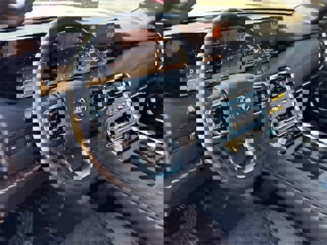 New 2026 Nissan Armada Platinum image 21