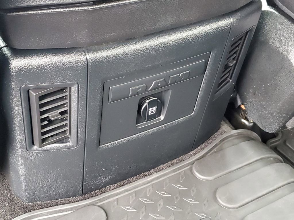 Used 2017 RAM 1500 Sport image 31