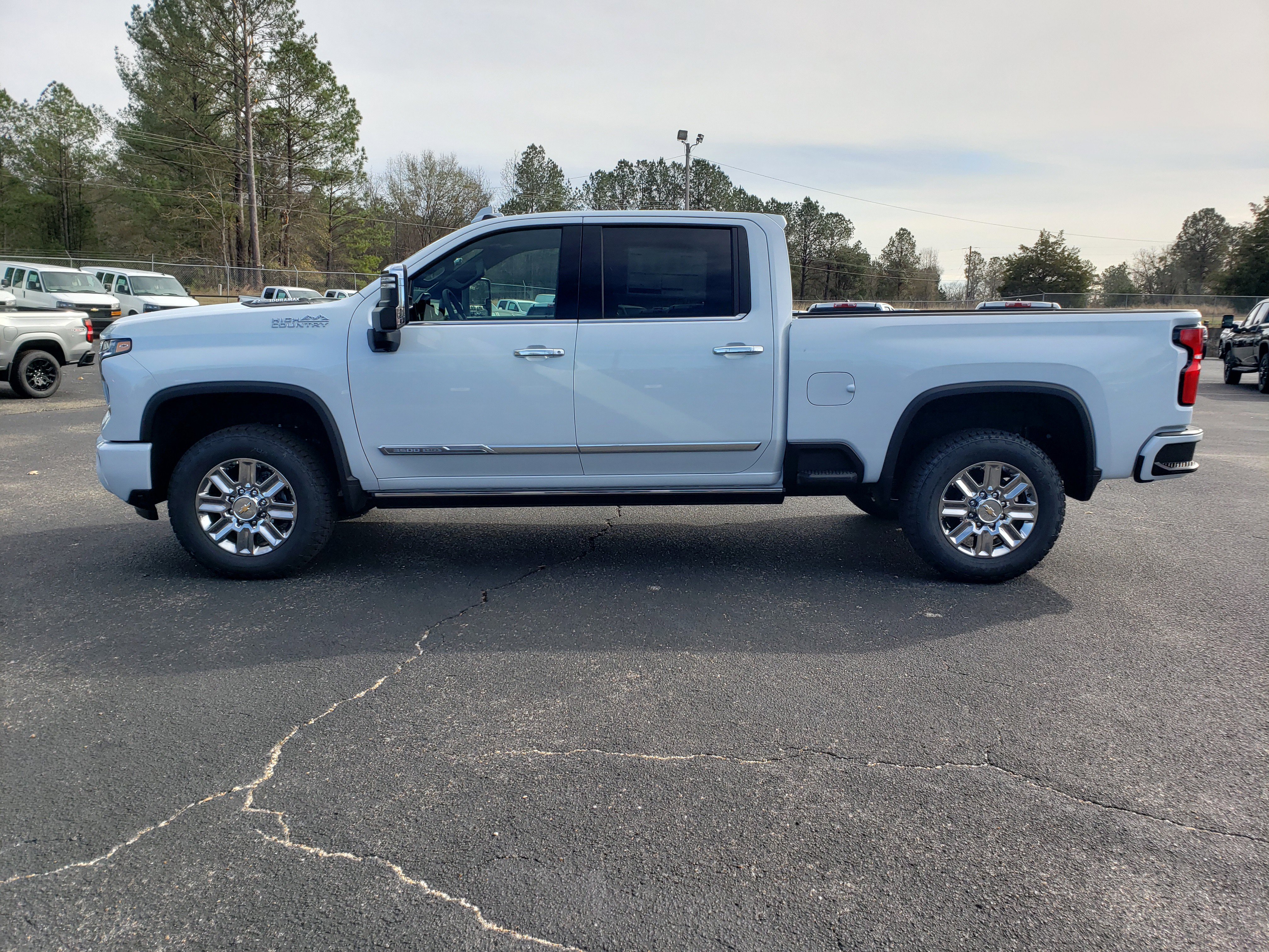 New 2026 Chevrolet Silverado 3500 High Country w/ High Country Premium Package image 6