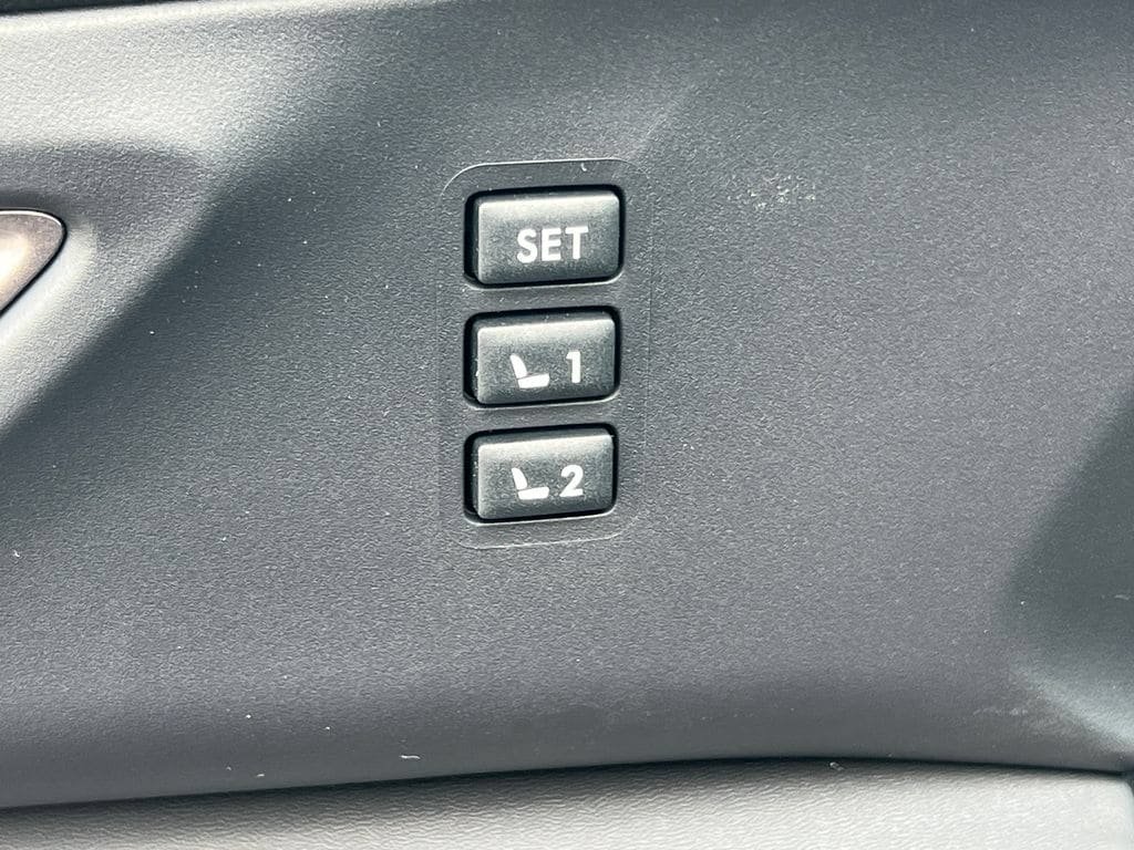 New 2026 Subaru Ascent Limited AWD/4WD image 19