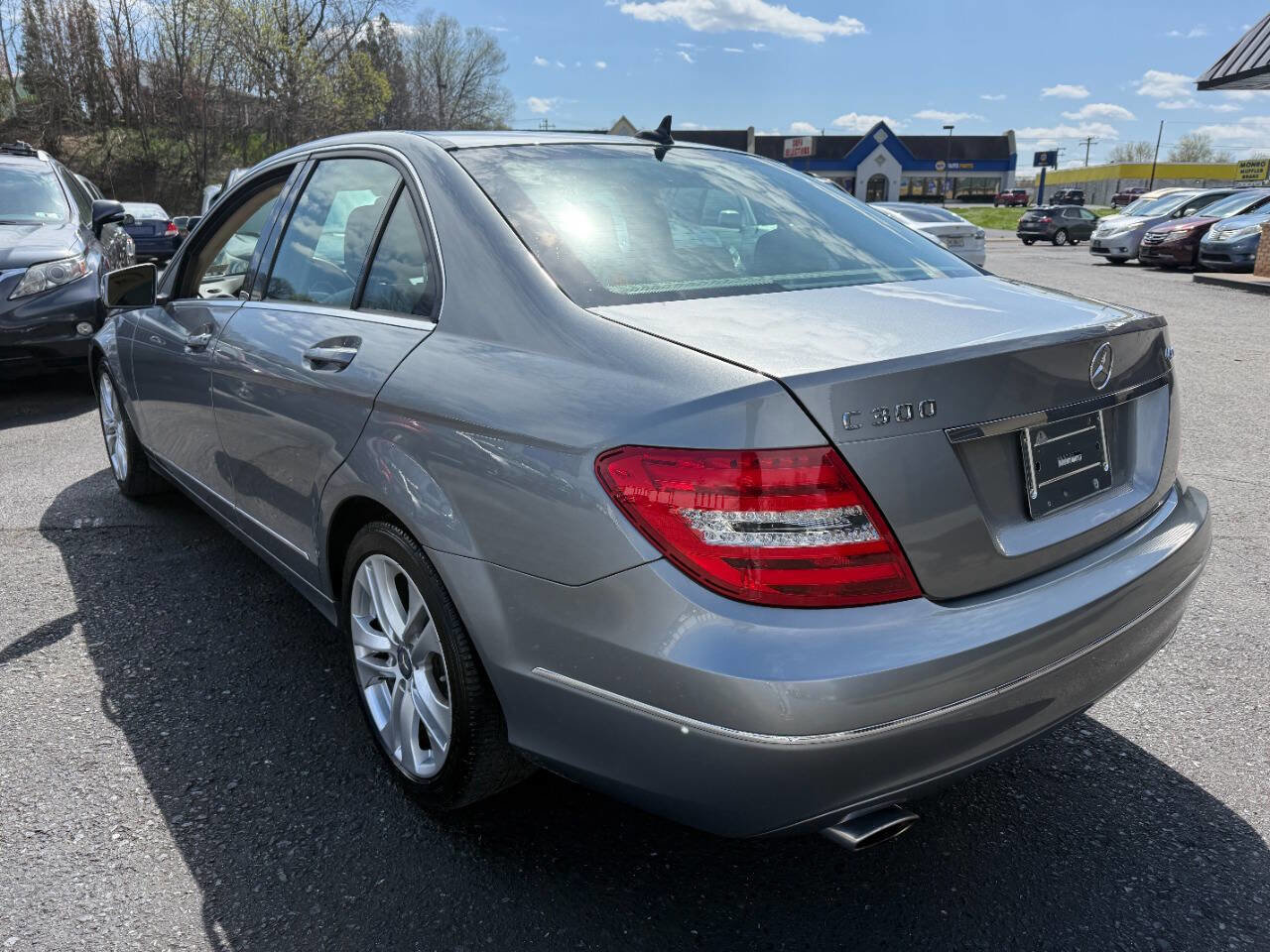 Used 2012 Mercedes-Benz C 300 4MATIC Sedan w/ Multimedia Pkg image 6