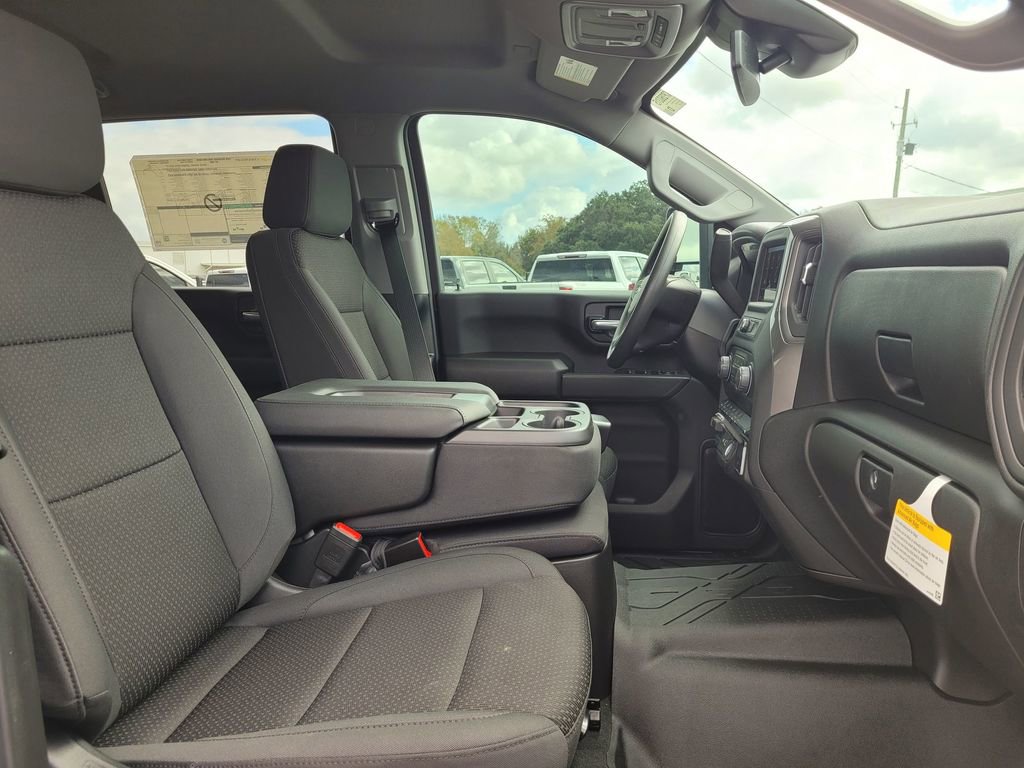 New 2026 Chevrolet Silverado 3500 W/T image 31