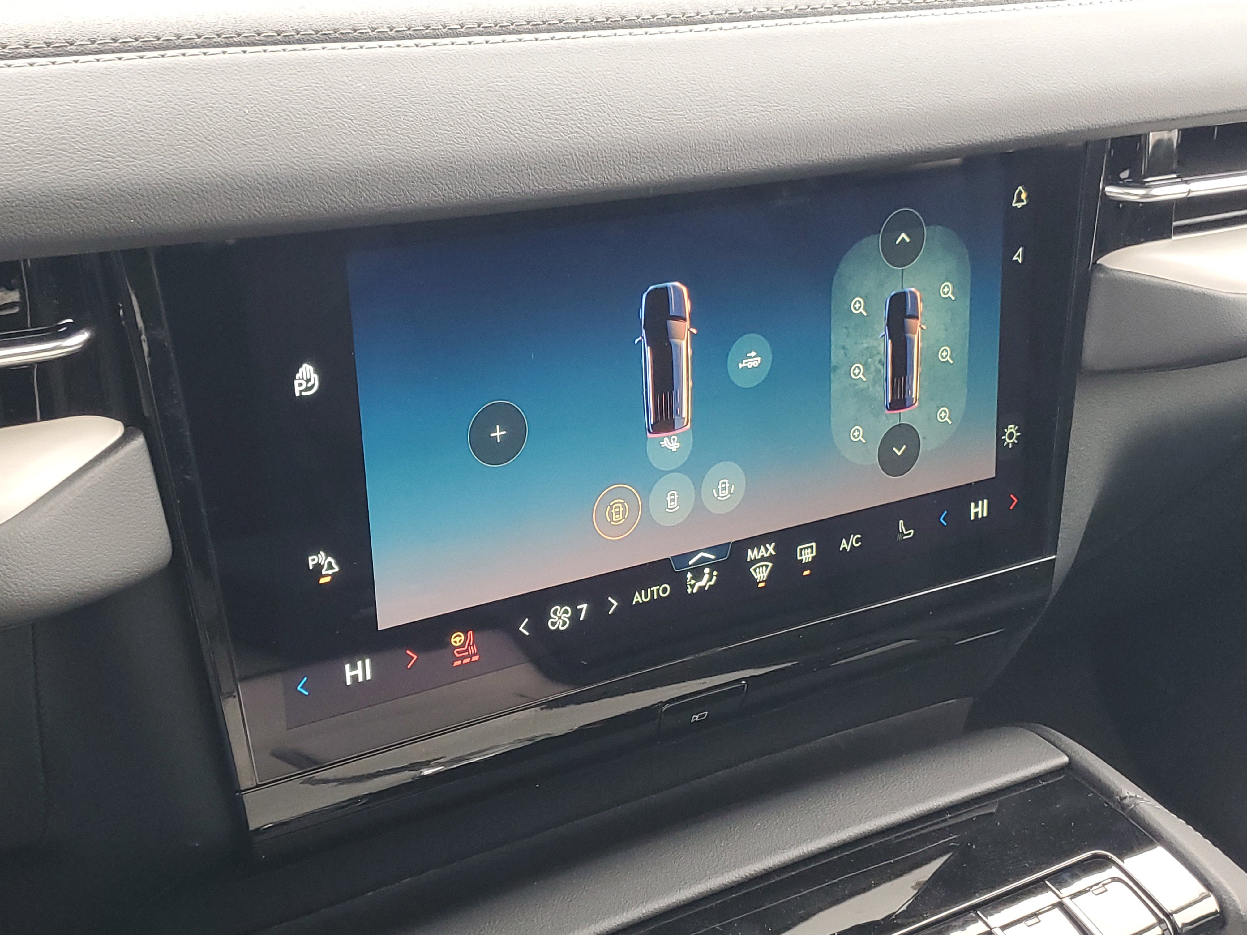 New 2025 Lincoln Navigator Reserve image 24