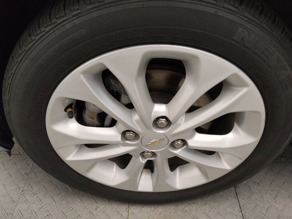 Used 2019 Chevrolet Spark LT FWD image 31