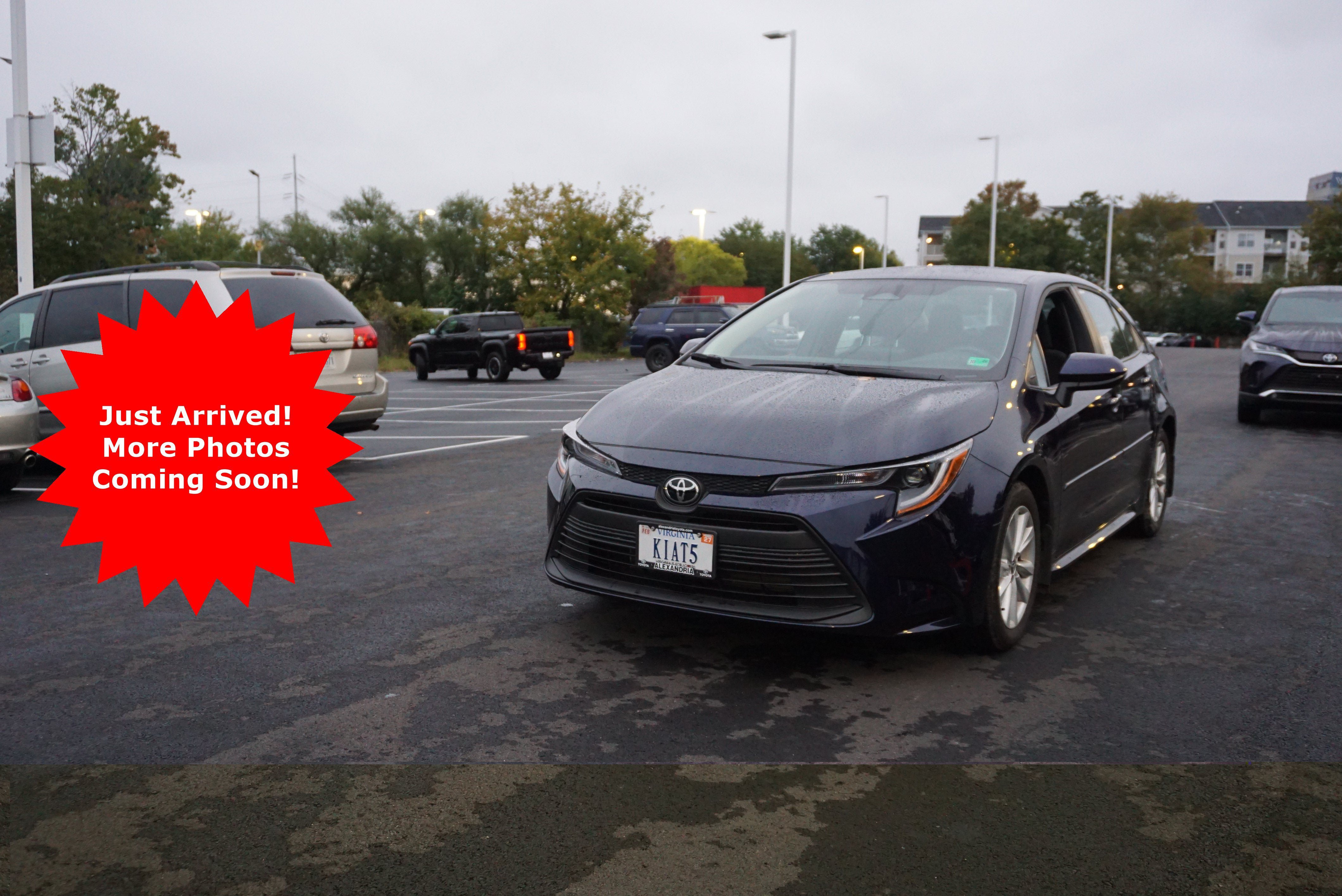 Used 2026 Toyota Corolla LE w/ LE Premium Package FWD image 1