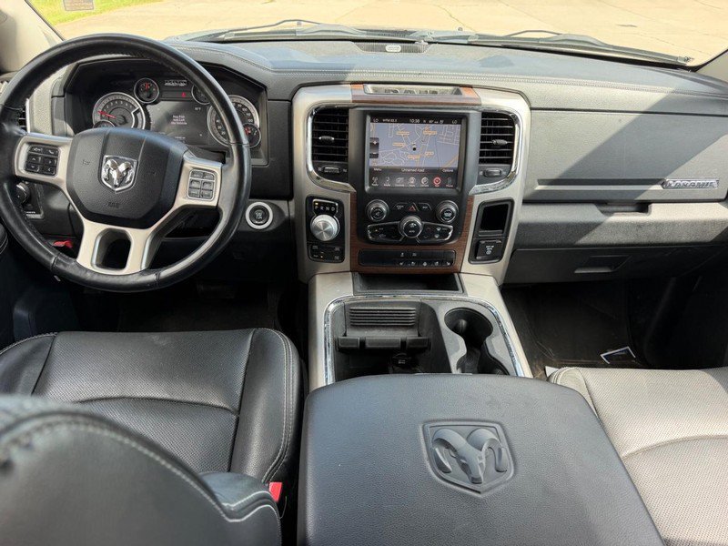 Used 2015 RAM 1500 Laramie w/ Convenience Group AWD/4WD image 8